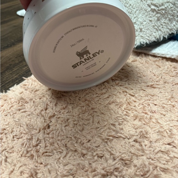 Stanley Silver and White Bowl - Picture 3 of 4